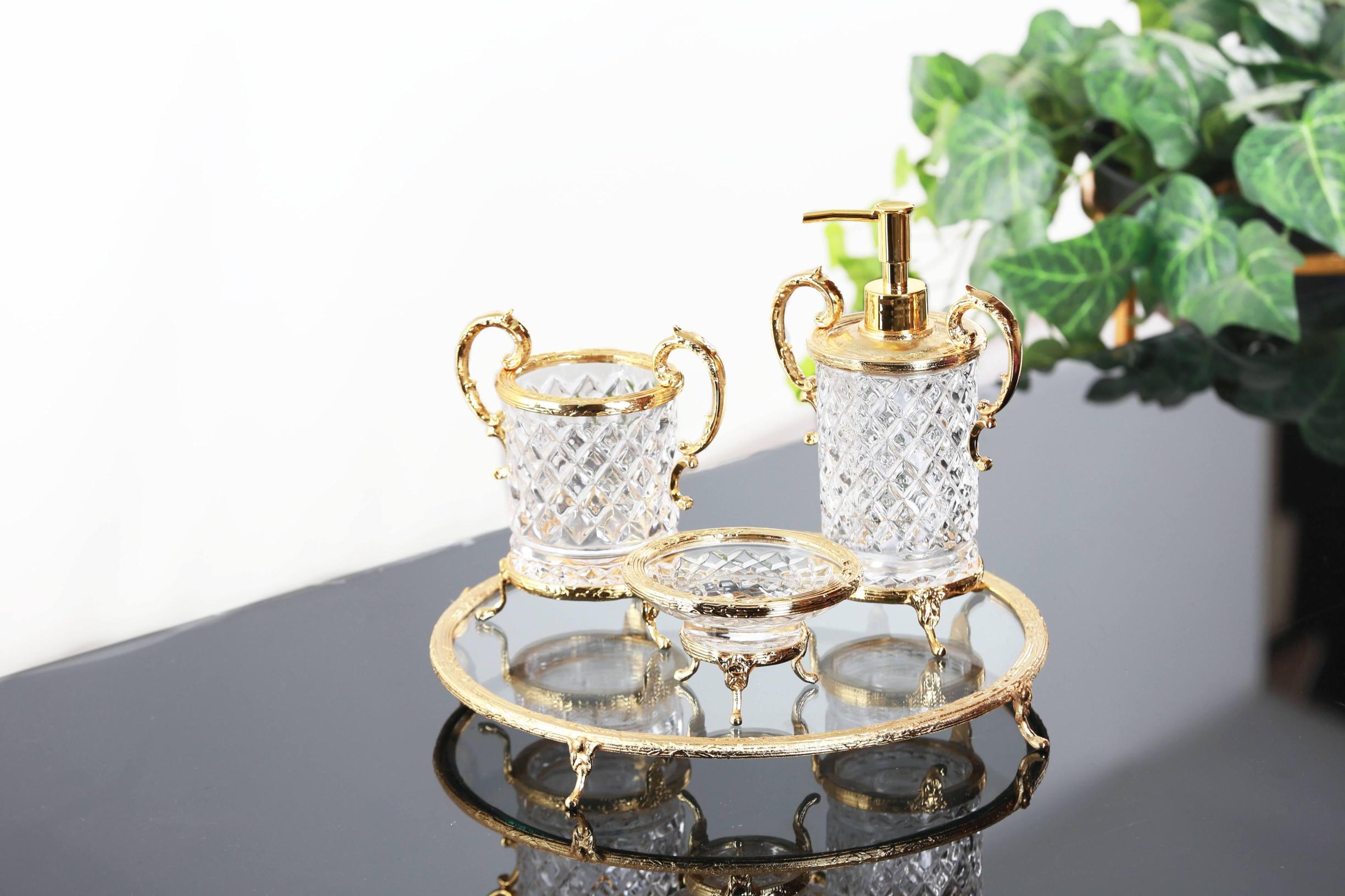 4 PARÇA KULPLU KLASİK BANYO SETİ GOLD