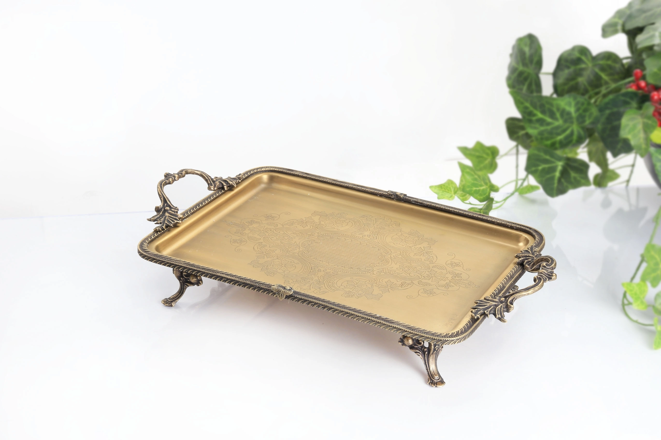 35X24 CM ÇELİK İŞLEMELİ DİKDÖRTGEN SUNUM TEPSİSİ ANTİK