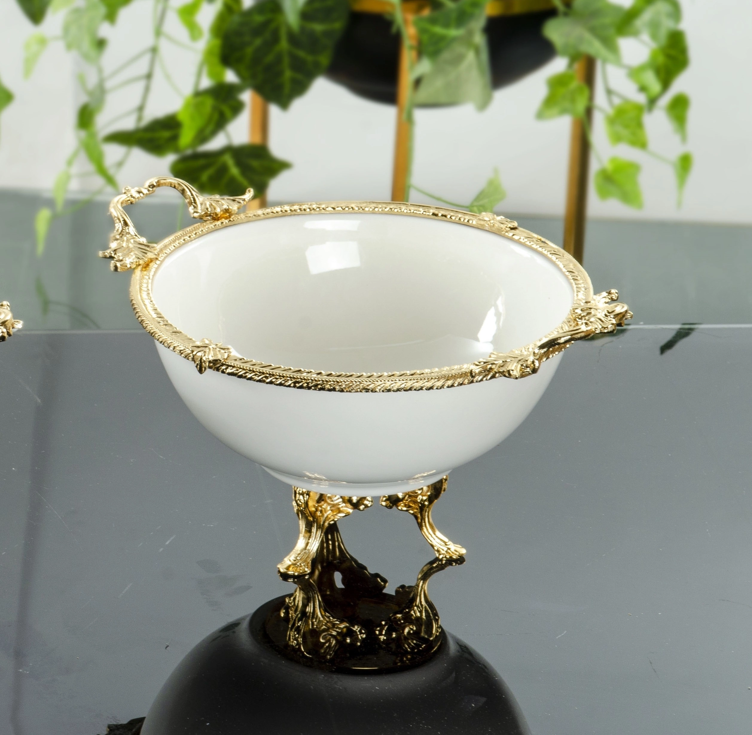 26 CM KULPLU PORSELEN SALATA KASESİ 