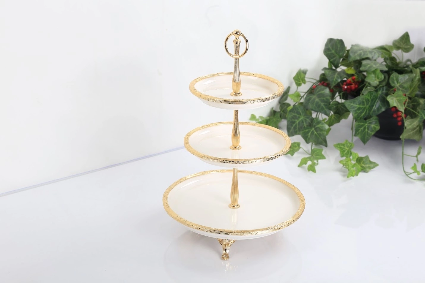 3 KATLI PORSELEN GOLD RENK  30CM/21CM/19CM