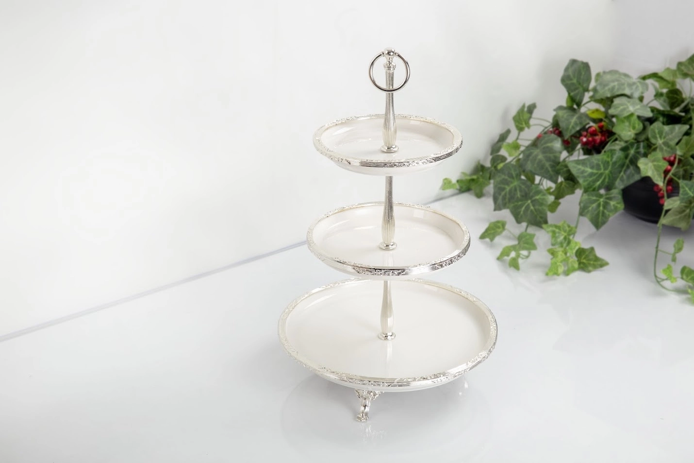 3 KATLI PORSELEN GÜMÜŞ RENK  30CM/21CM/19CM