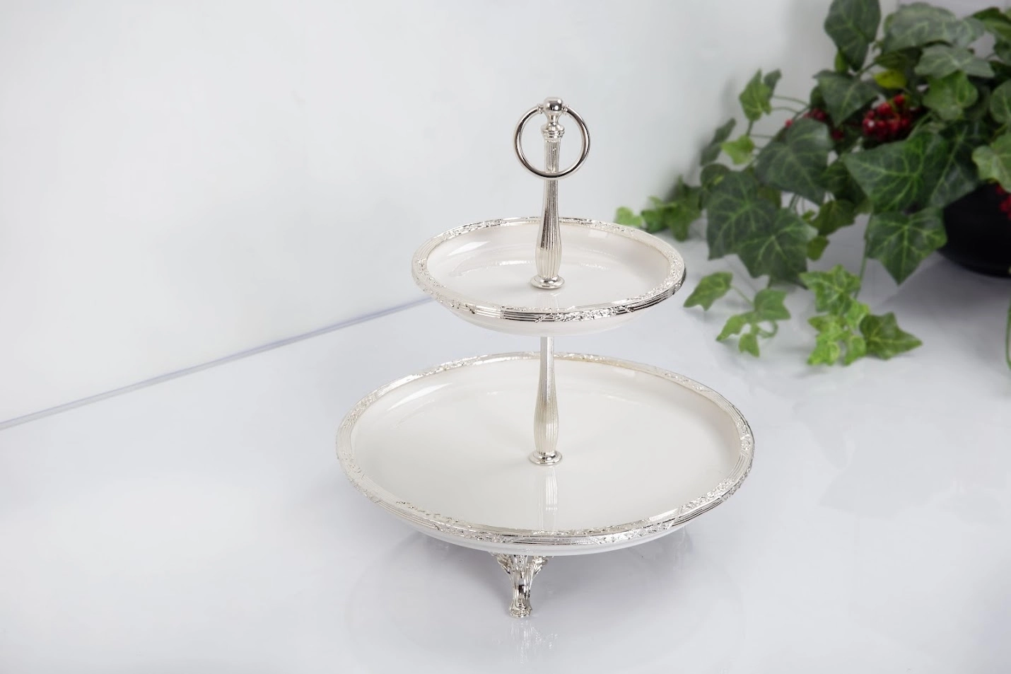 2 KATLI PORSELEN GÜMÜŞ RENK  30CM/19CM