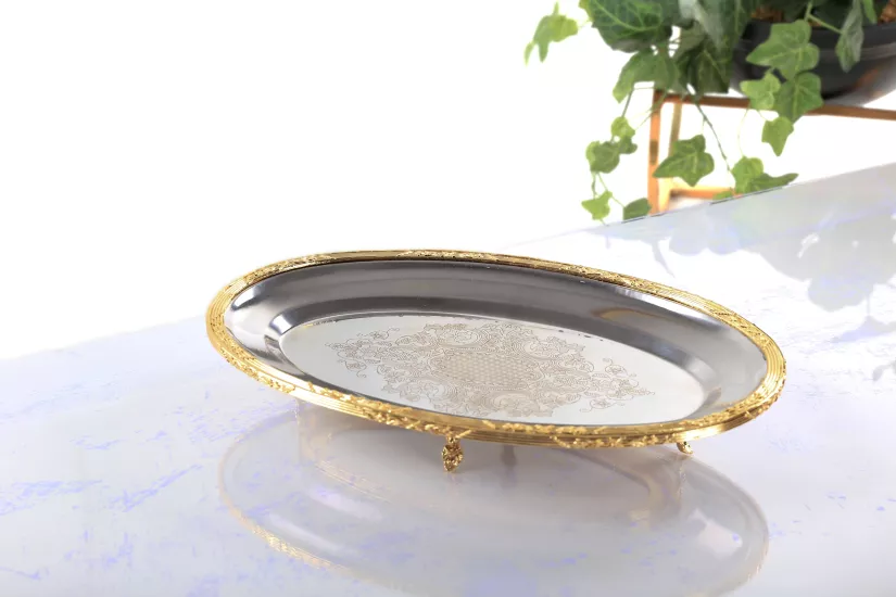 ÇELİK İŞLEMELİ 35 CM OVAL SUNUM TABAĞI ALTIN
